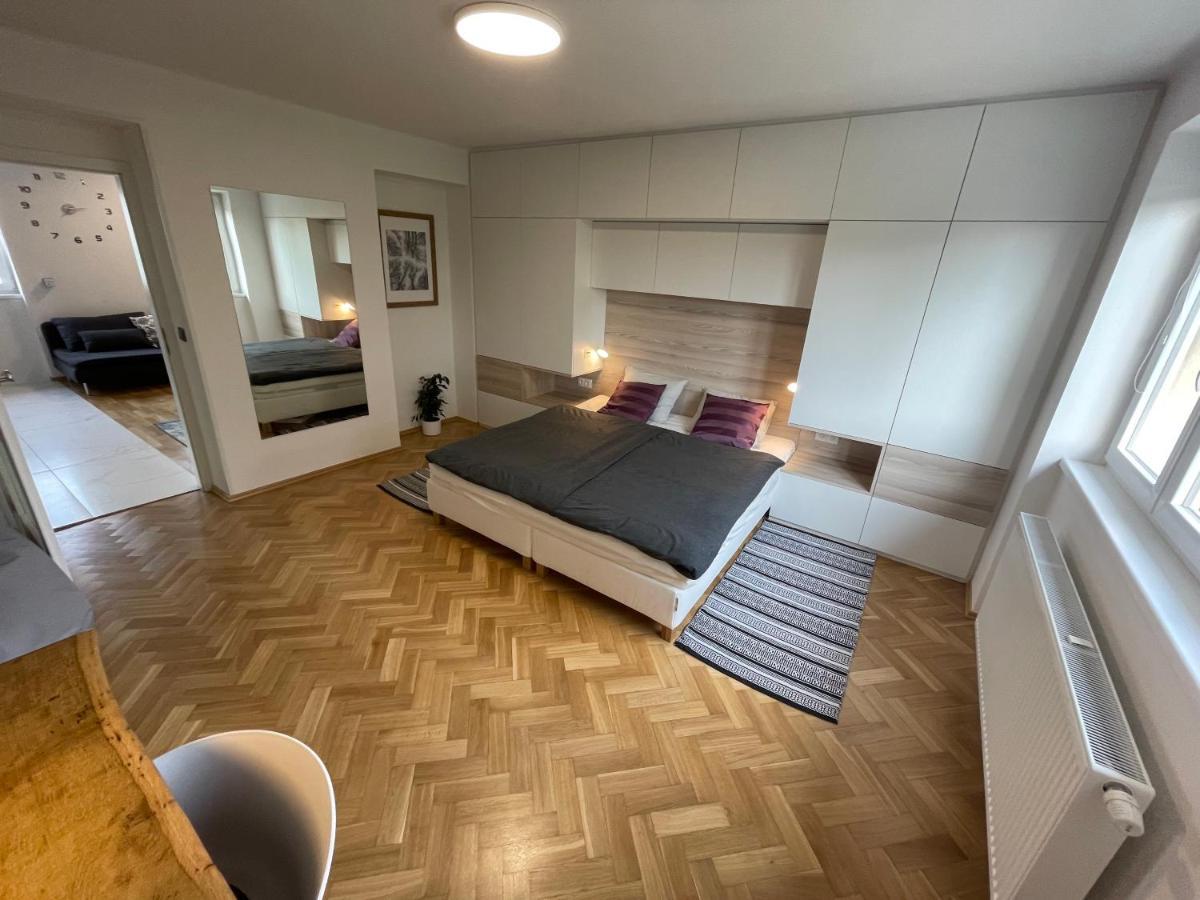 Apartman U Kolonady, Poděbrady Екстериор снимка